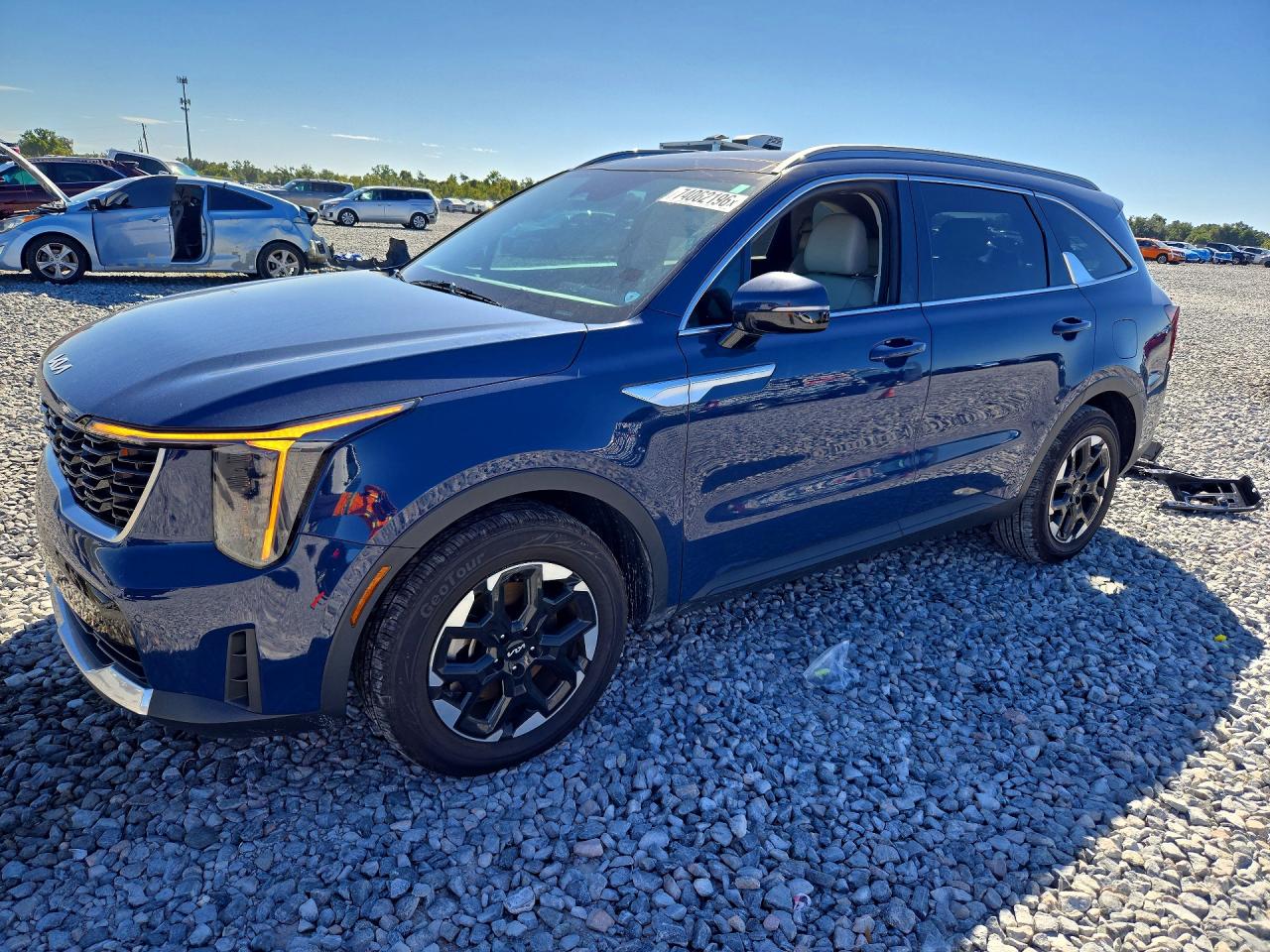 2024 Kia Sorento S — vista principal